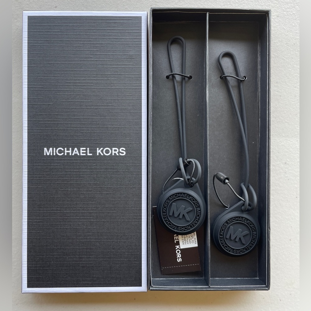 Michael Kors Black air Tag holders (2)